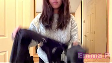 18 Year Old Thai Teen Trying On Sexy New Lingerie – Shows Her Smooth Shaved Pussy Multiple Times (Long Tease)