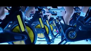 Ariana Grande & Nicki Minaj – “Side to Side” (Music Video)