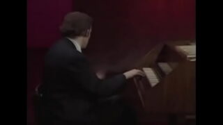 Gould plays Fuga 9 from WTC