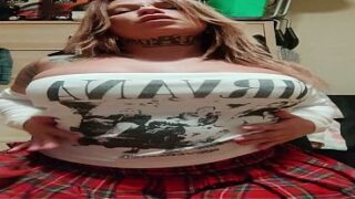 Hot school girl: Brutal squirt with Randy