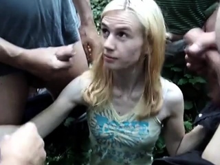 Public Outdoor Blowbang Bukkake with a Stranger