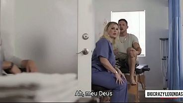 Putaria na clínica – Legendado