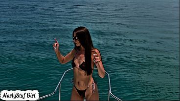 She Thought It Was Just a Boat Dance – but the Captain Had Other Plans