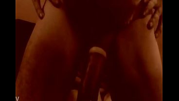 show cock at backtround ellen