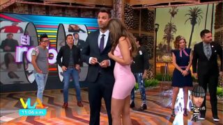 Vanessa Claudio Culazo En Minivestido Rosa   Tabata Nalgona VLA 28may18