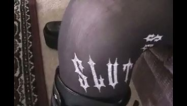 Young goth slut from a strip club sucks and tells who she fucked.