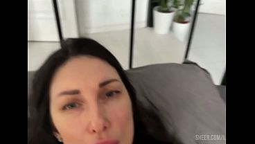 Woke up in my stepmother’s bed, gave her cunnilingus and cum in her pussy