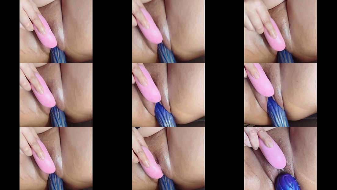 stretching wet milf’s pussy wide open